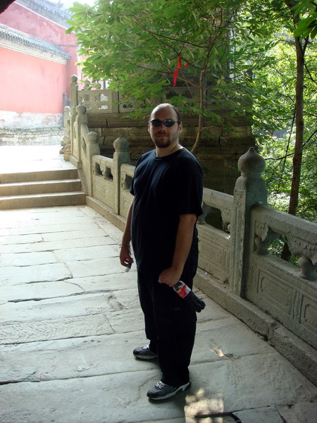 Image: /media/?path=/trips/2007-08-13 China/2007-08-20_Wudang/20070820-162834-0-Rob.jpg